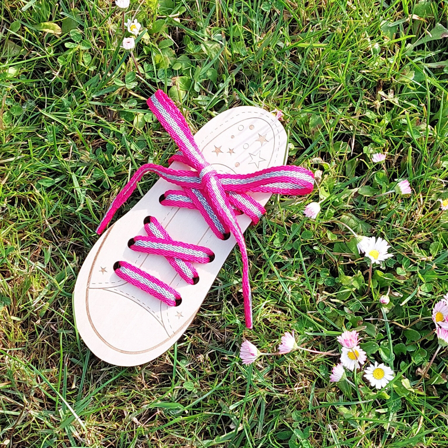 Snørebånd - Hot Pink med Sølv Glitter Stribe - Flad - 114 cm