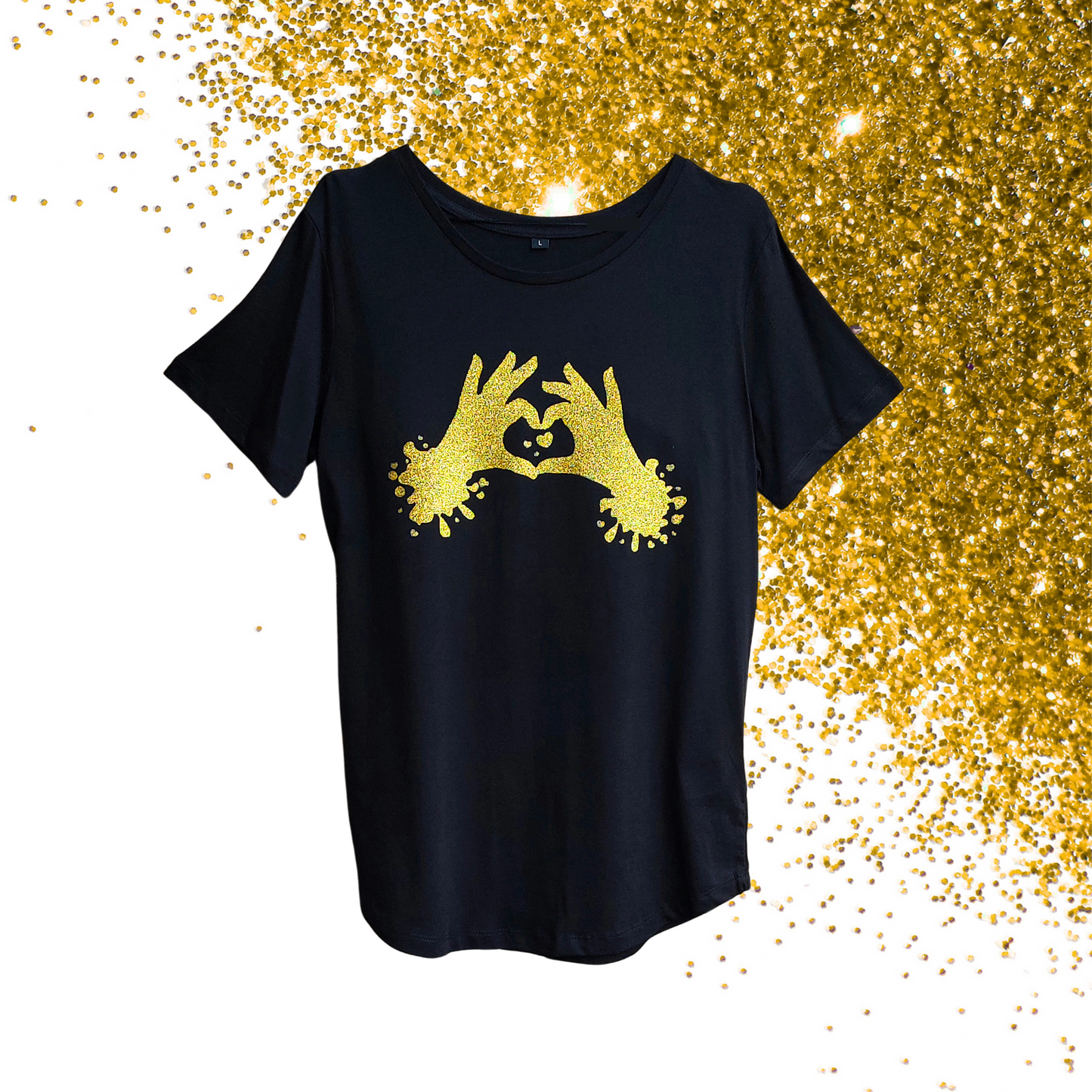 Large - Round Hem Tee - Heart Hands - Glimmer: guld