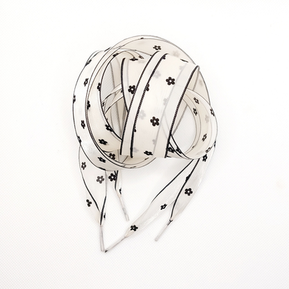 Shoelaces - Chiffon ribbon - White w. black flowers - 120 cm