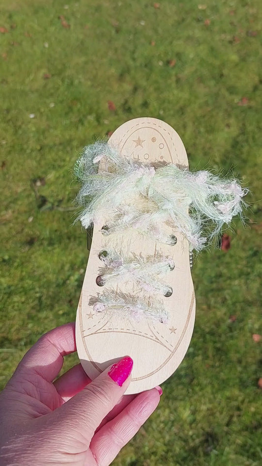 Snørebånd - Blossoms V - Blomstereng - 115 cm