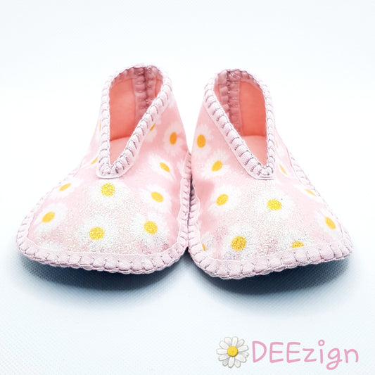 PRETTY IN PINK II - Baby Slippers (6-12 mths)