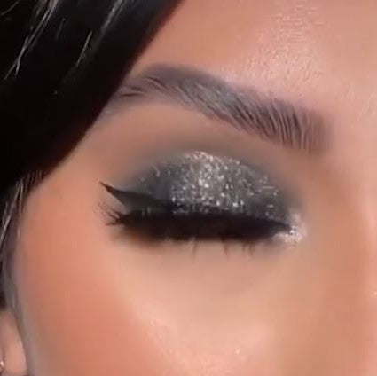 Vani Cosmetics - Outer Space Pressed Glimmer (Sort) - 2.5g