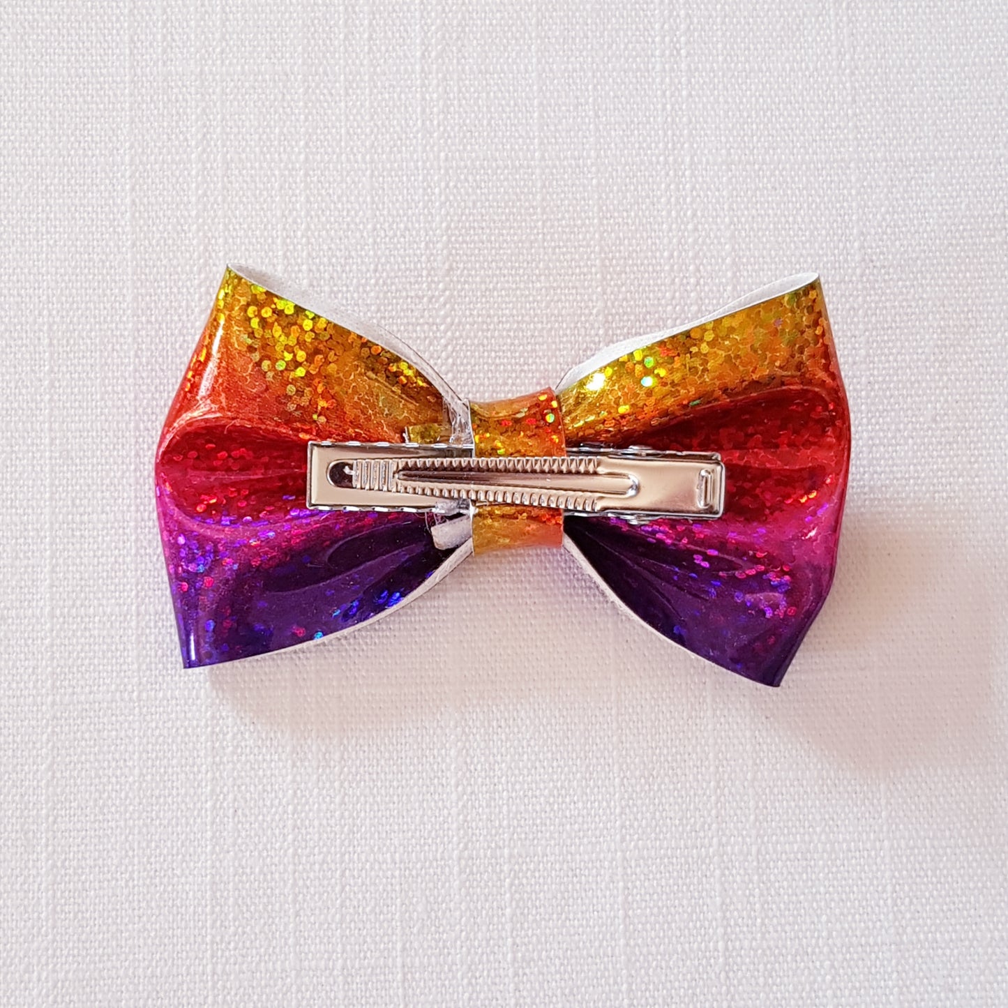 Molly & Rose - Hårklemme 1 stk. - Regnbue-farvet Sløjfe